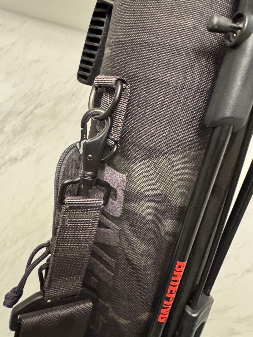 BRIEFING ゴルフバッグ セルフスタンド　カモフラージュ　ブラック