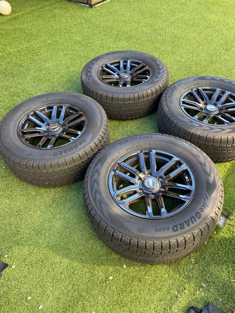 YOKOHAMA ice GUARD G075 17インチスタッドレスタイヤ