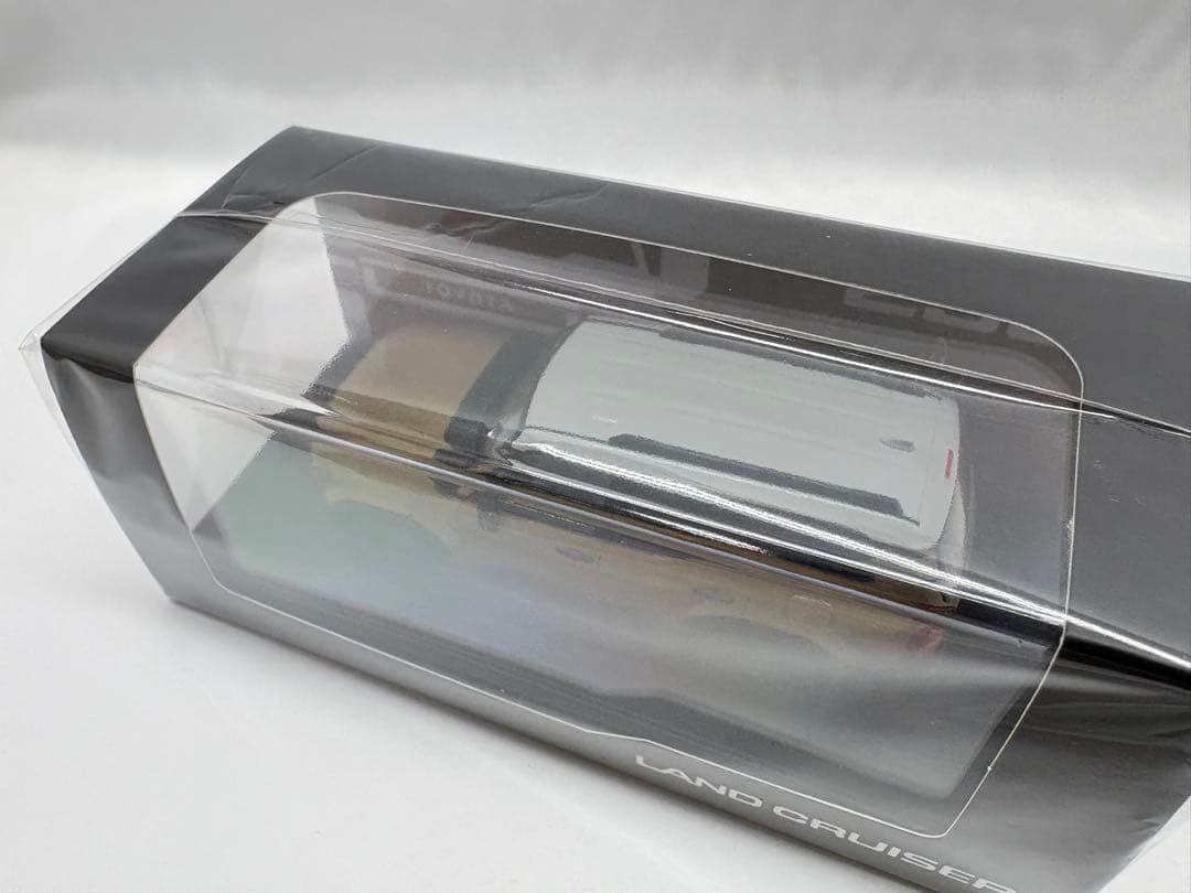 ランクル 250 ファーストエディション 丸目 サンカラーサンプル ミニカー