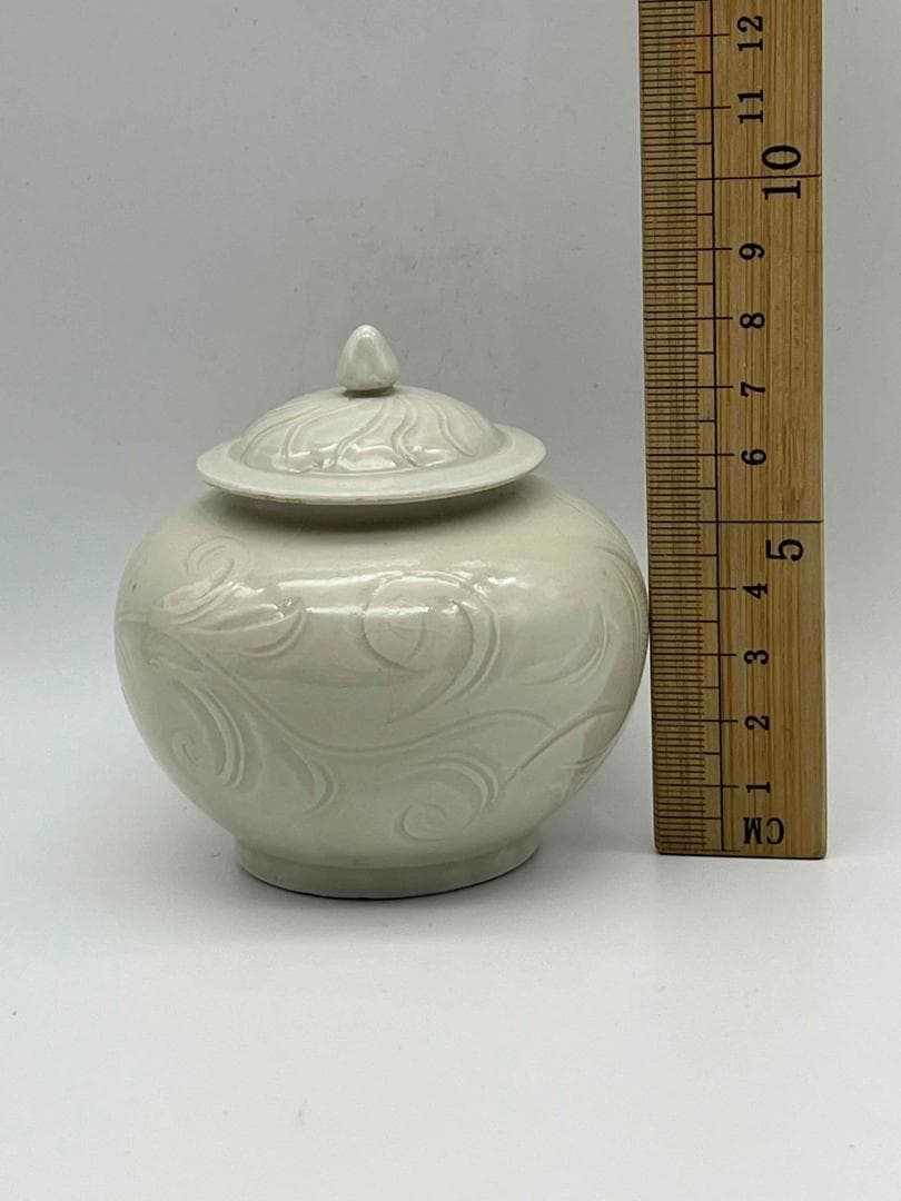 宋時代定窯　白磁刻花共蓋壺　蓋付き　茶入　茶道具　繊細　唐物(F-10)