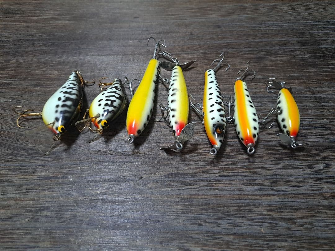 実釣未使用　美品　バルサ50　ホワイトコーチドッグ　7個セット　オリオリ　フグ