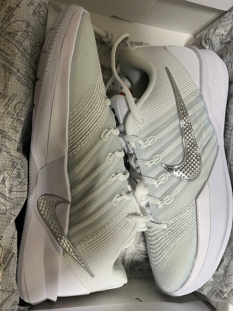 シューズ(女性用) Nike Sabrina 3 wmns 24,5cm