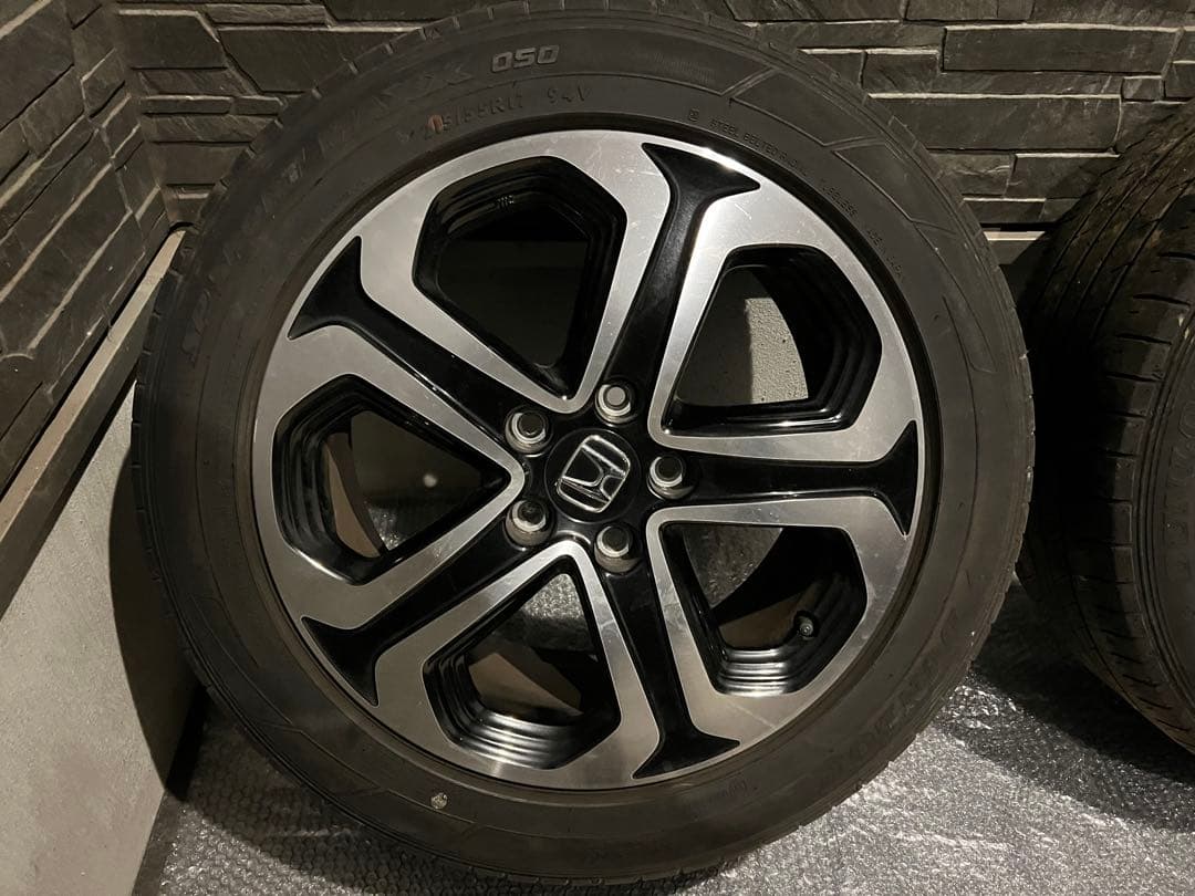 ホンダ ヴェゼル 17インチ ホイールセット 引き取り限定
