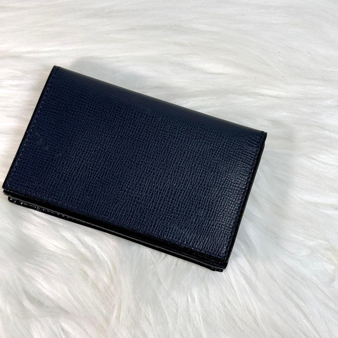 美品 ヴァレクストラ 名刺ケース カードケース ブラック レザー 名刺入れ 黒
