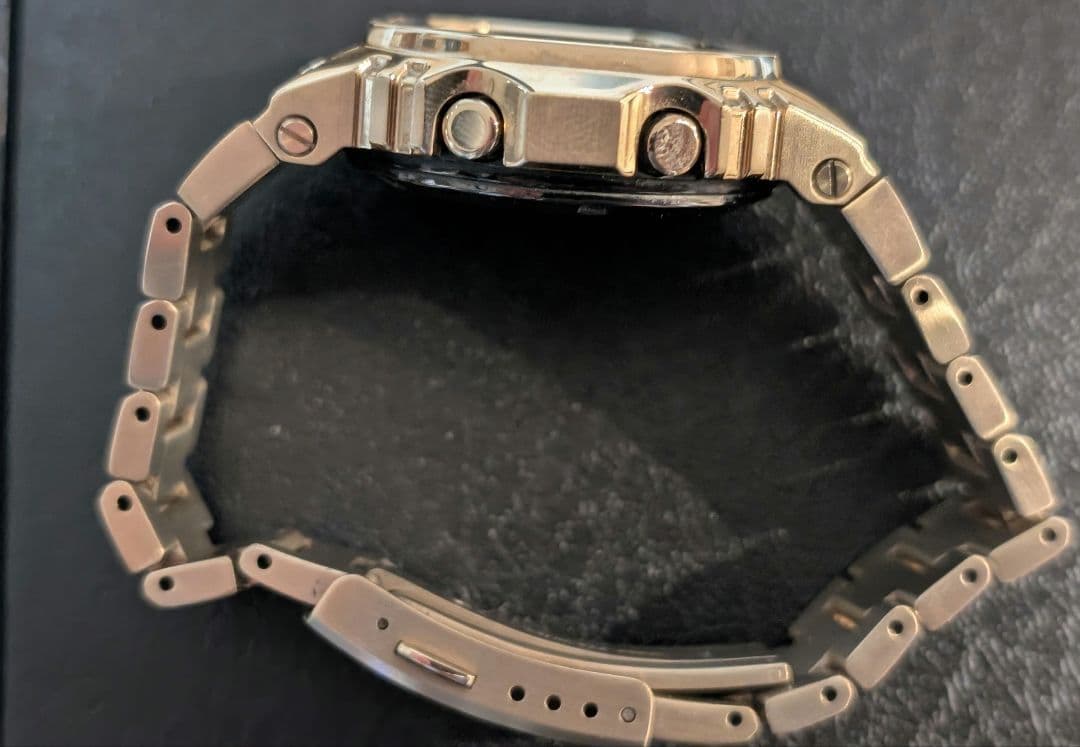 CASIO G-SHOCK GMW-B5000GD-9JF ゴールド