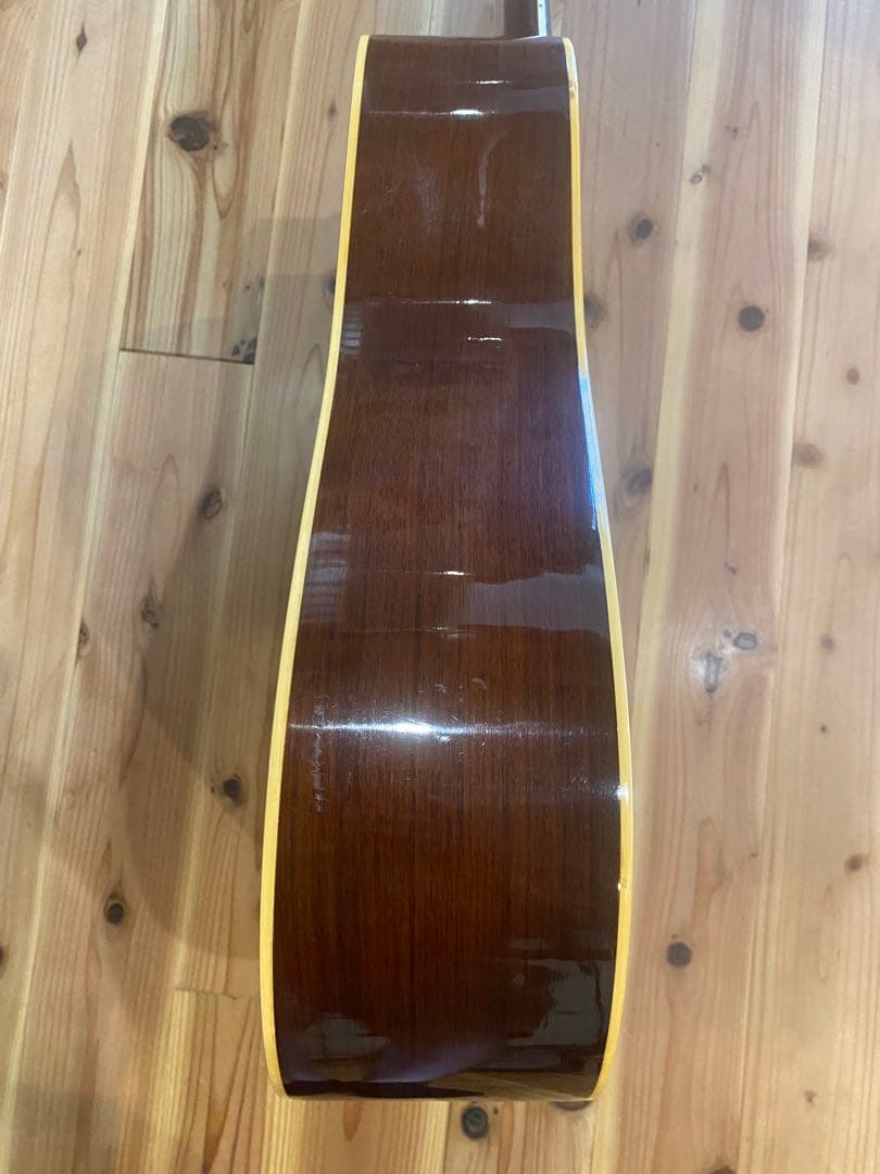 Morris W-25 アコースティックギター L.R.Baggsピックアップ付