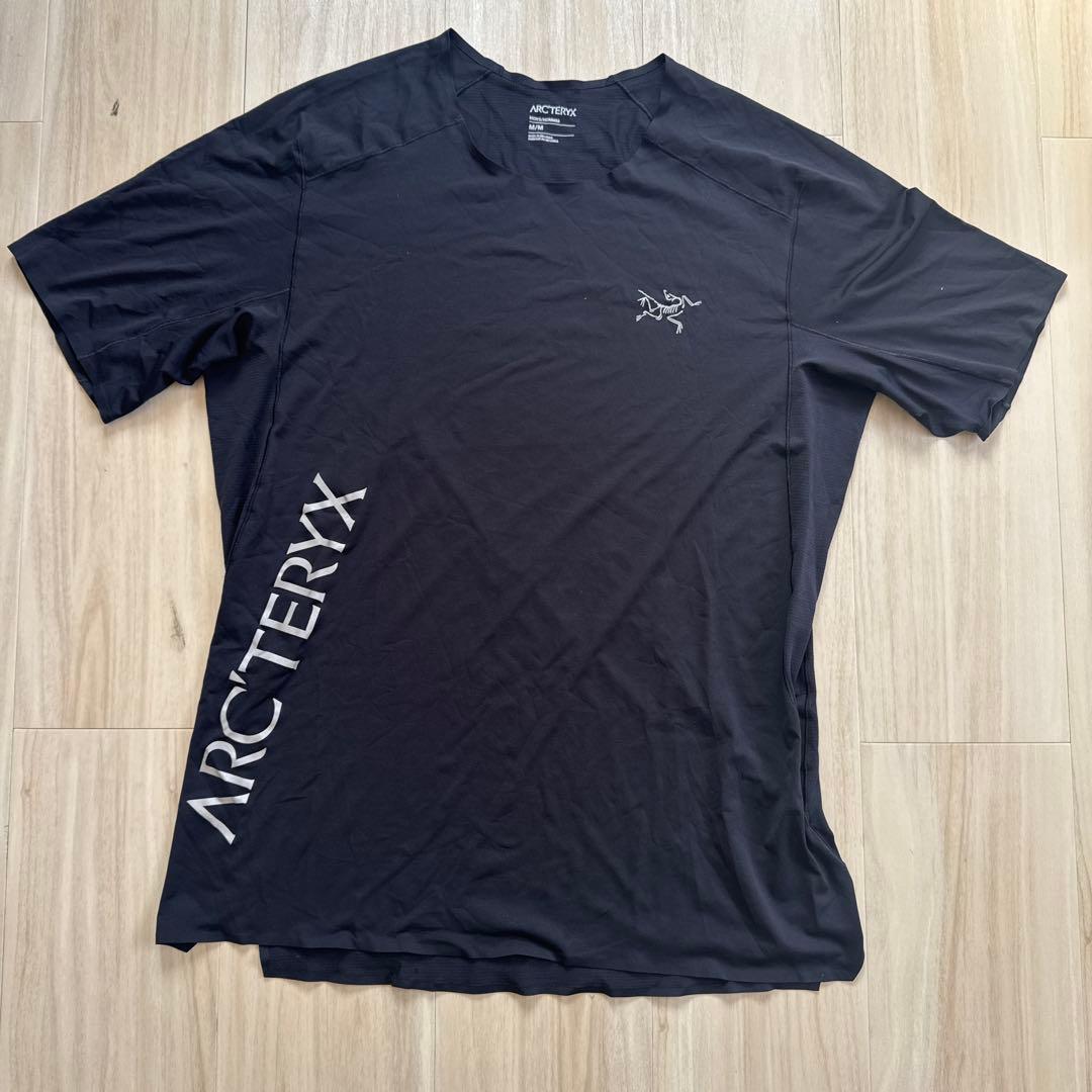 ARC’TERYX アークテリクス 半袖Tシャツ ブラック Mサイズ