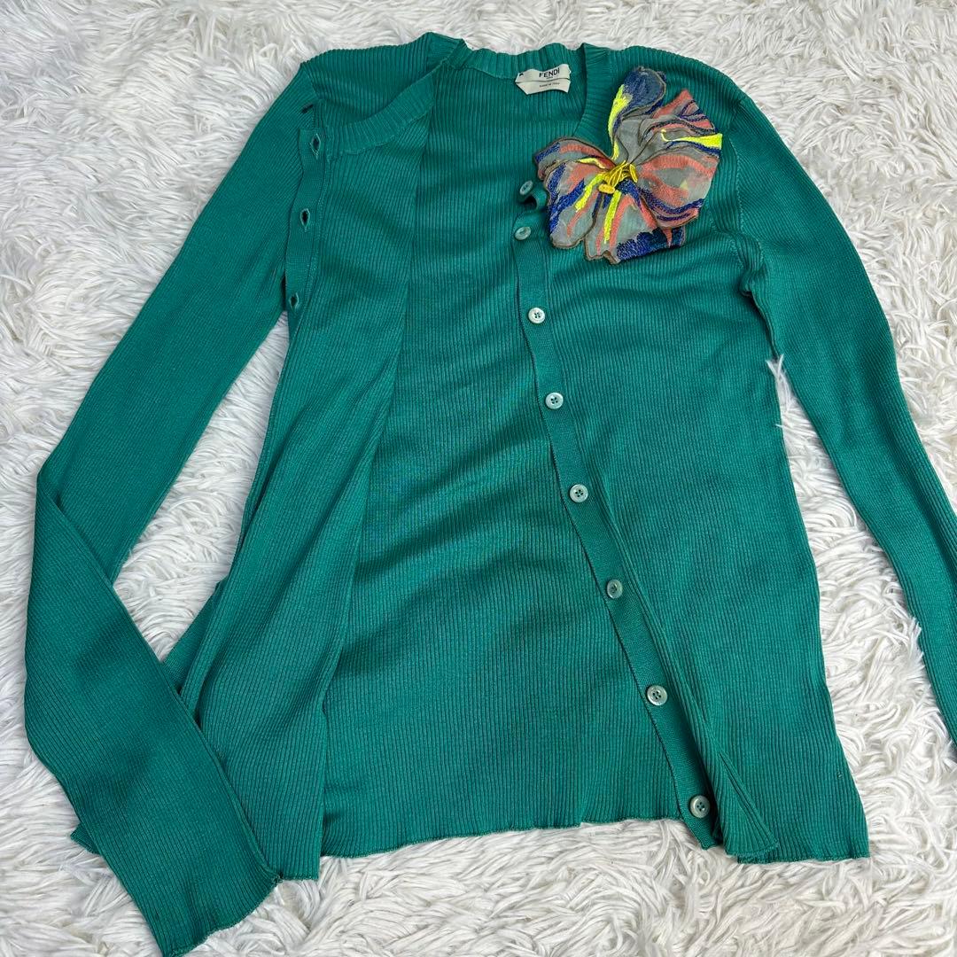 tanakas08228 様用美品 希少 FENDI グリーン カーディガン 花