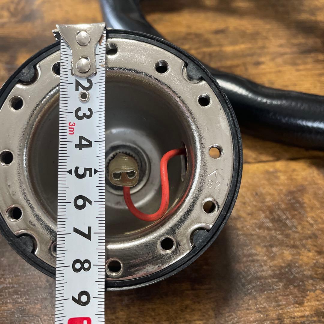 フェラーリ　ステアリング　ハンドル momo 当時物