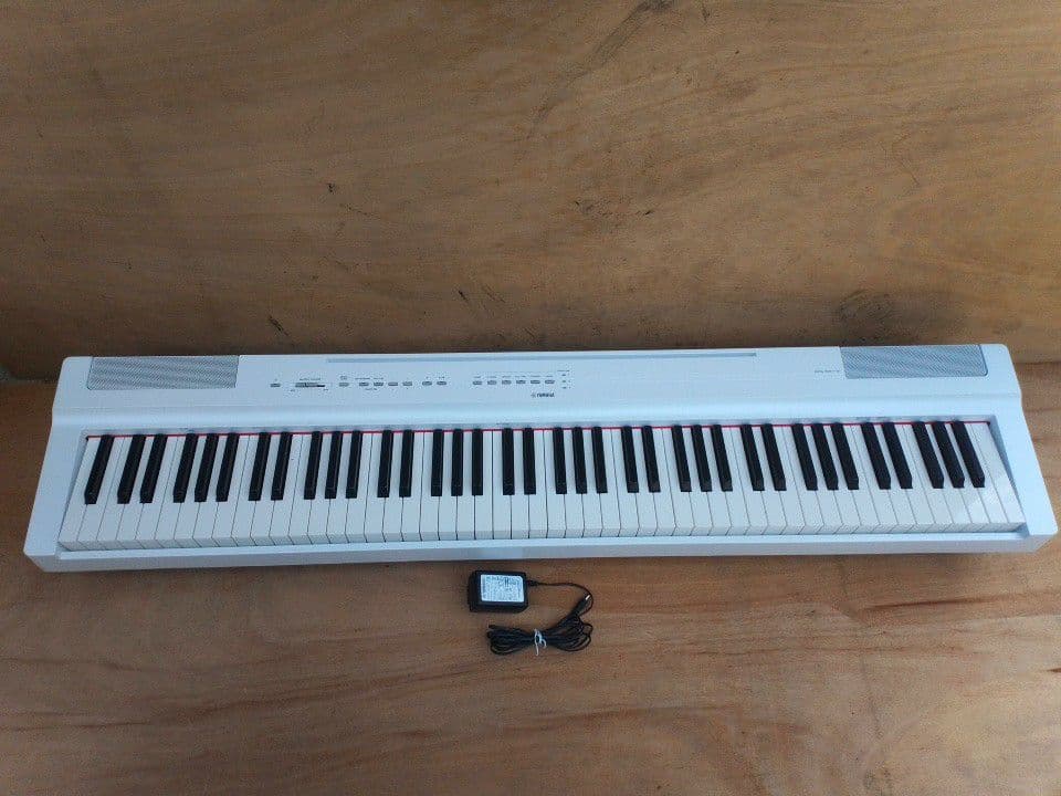 ヤマハYAMAHA 電子ピアノ　P−125 音出しOK　DIGITALPIANO