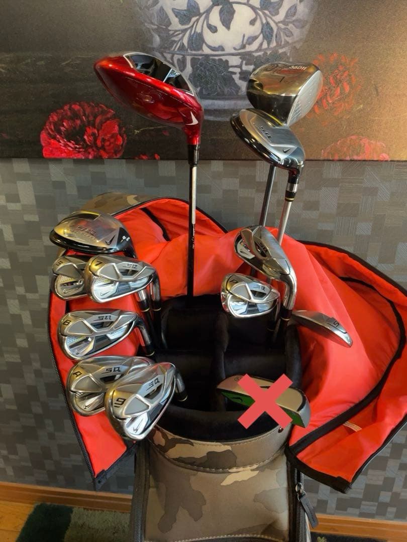 ナイキゴルフバッグ　 アイアン、ドライバー、カバーセット（バラバラ）