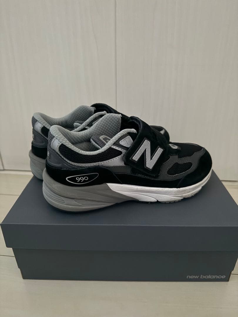 newbalancepv990BK6 21センチ