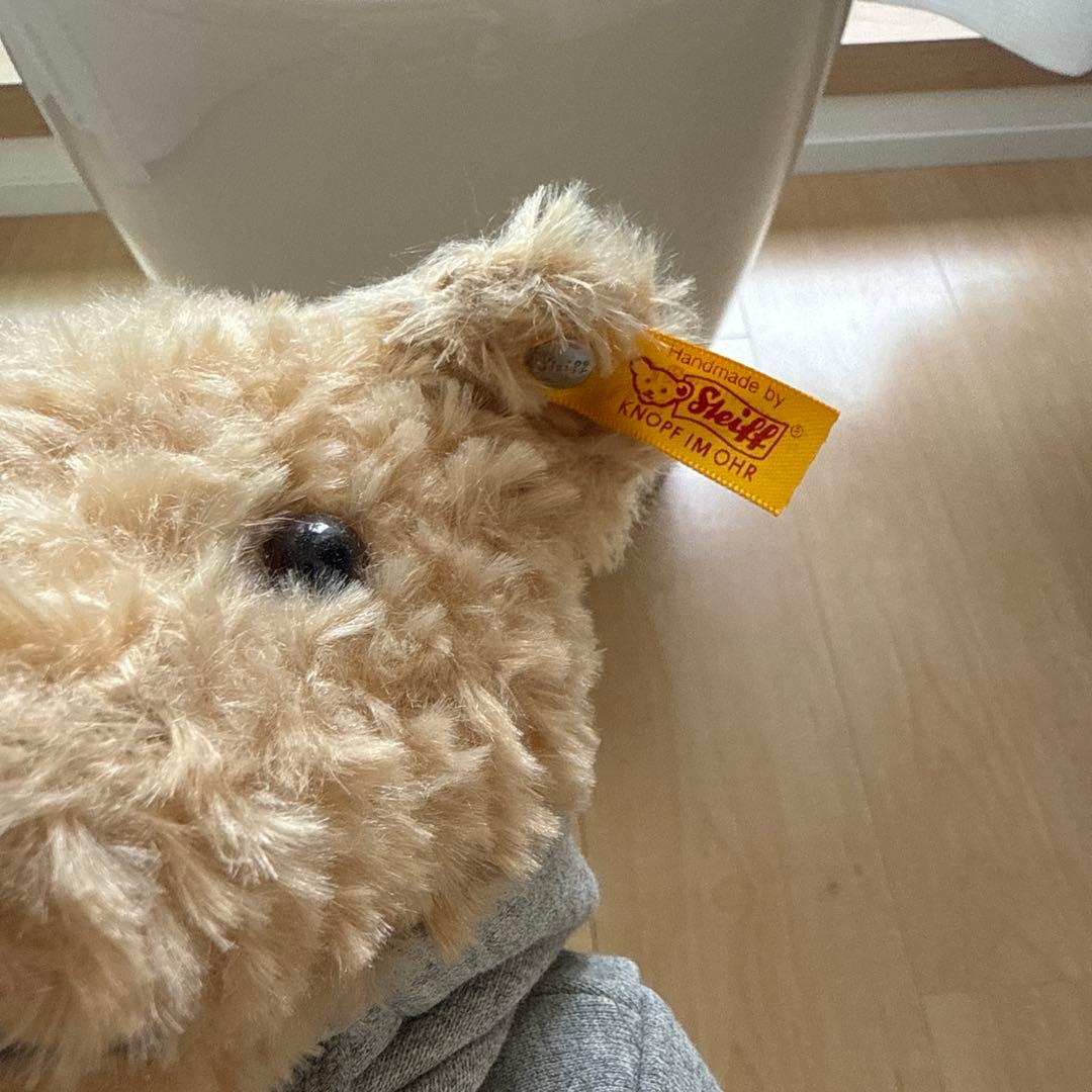 Steiff スウェットシャツ ぬいぐるみ