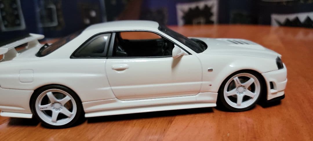 ホットワークス1/24 日産スカイラインGT-R R34V-SPECII2002