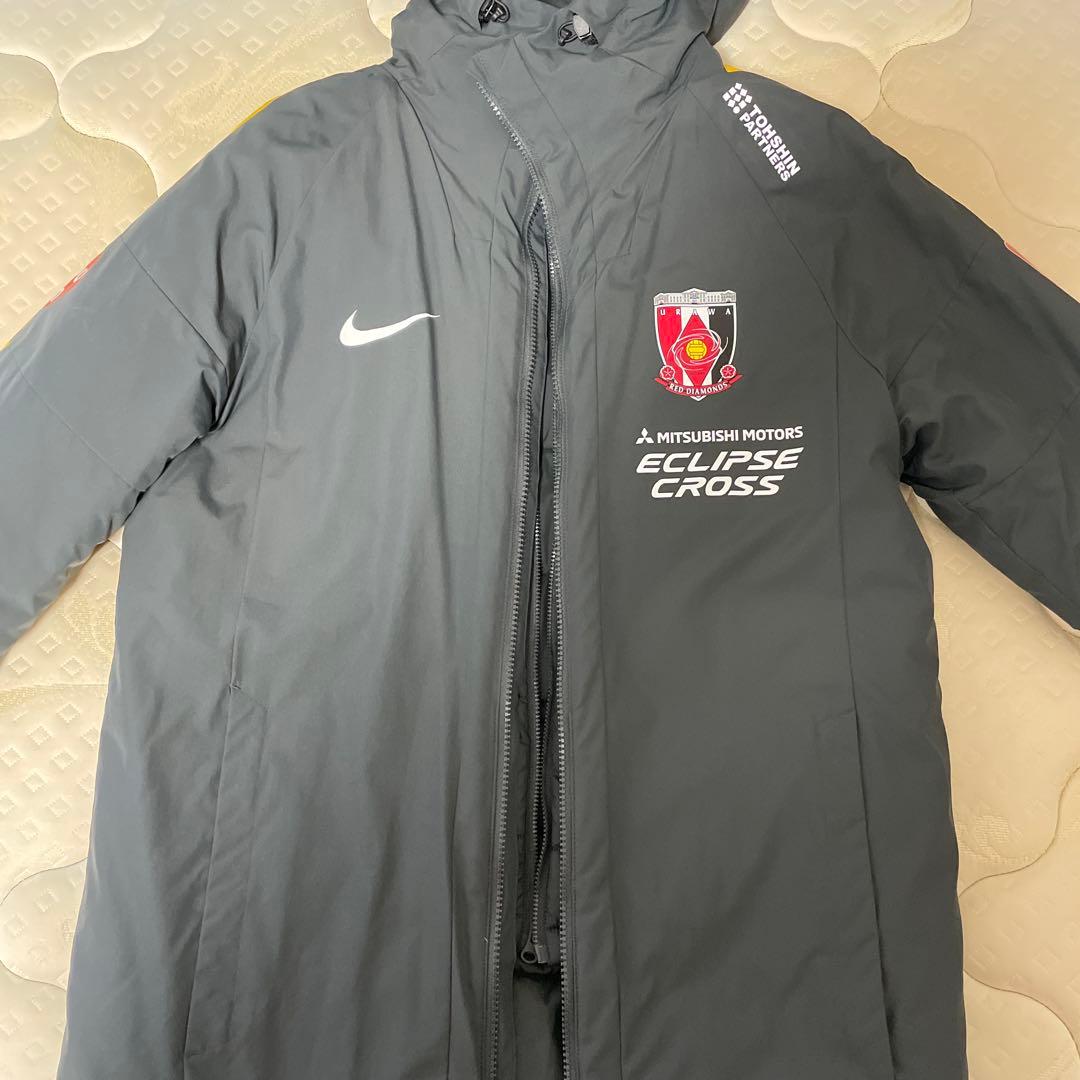 浦和レッズベンチコート Mサイズ