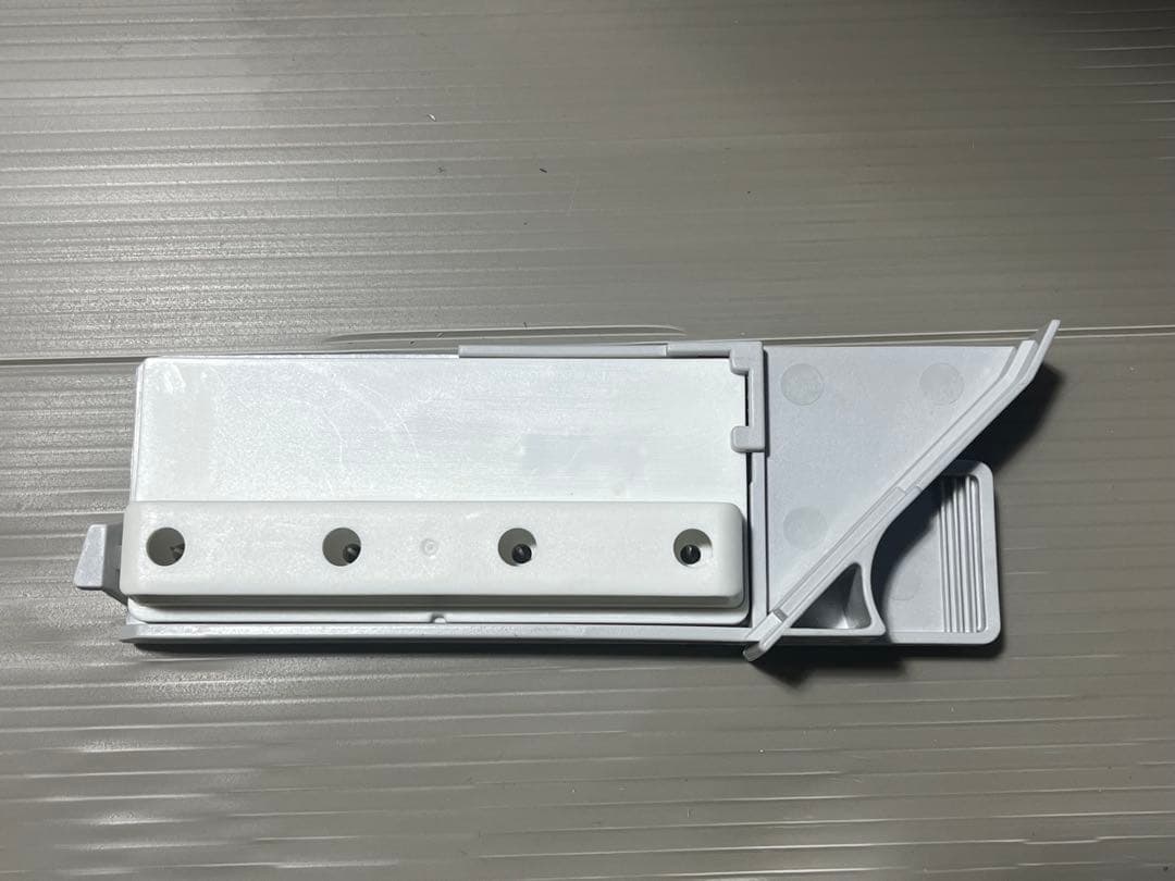 SHARP シャープ PF-JTH1-N スリムファン 2022年製