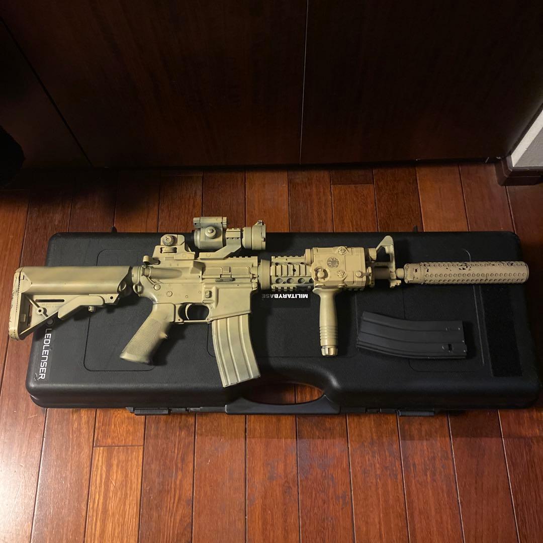 M4 東京マルイ ガスブローバック 予備マグ ケース付き　値下げ交渉可