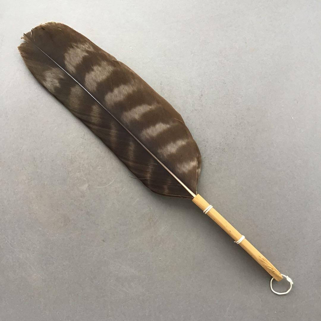 茶道具　羽箒　三ツ羽根(犬鷲一双)炉用•風炉用　紙箱　S28HB