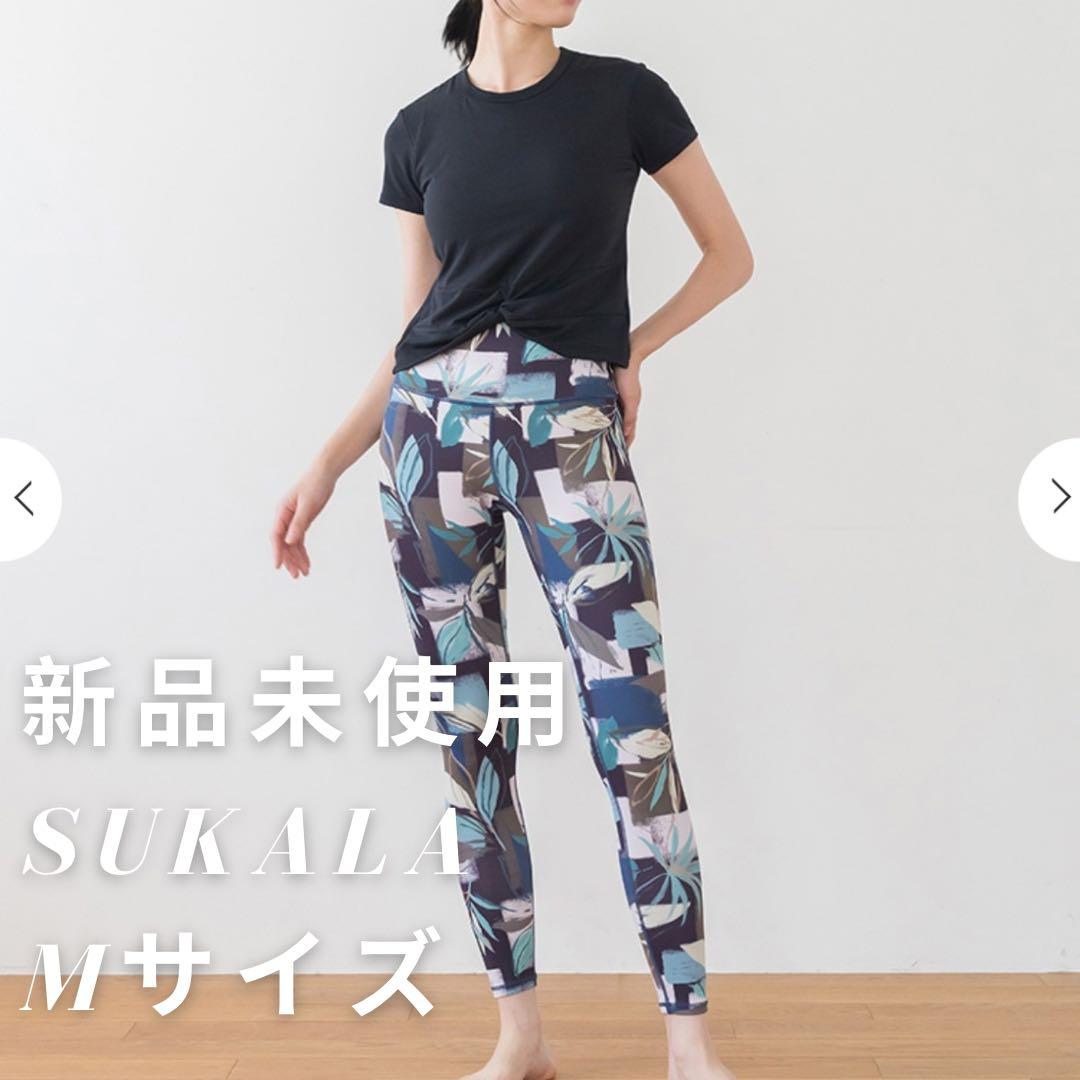 のり【新品未使用未開封】ヨガウェア　トップス＆レギンスセット