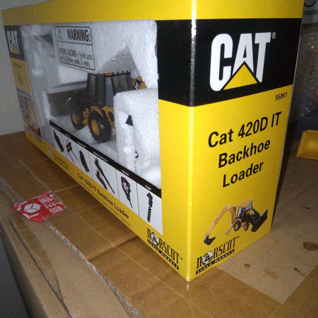 キャタピラー建機　CAT 420D IT バケットローダー　1/50