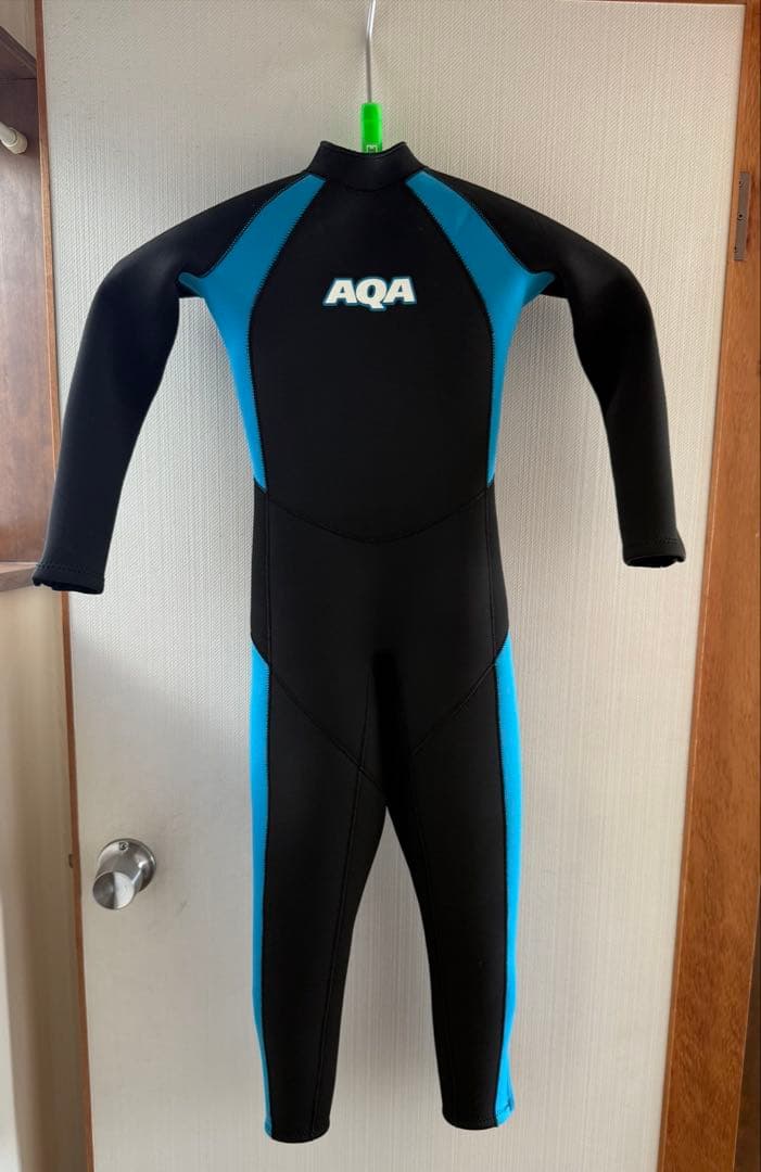 AQAウェットスーツ 130 フルスーツ 蛍光グリーンハンガー付