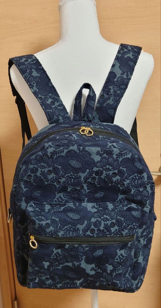 smile flower charcoal ミナペルホネン　リュック