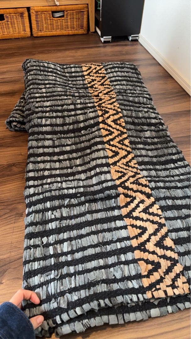 レザーラグ205×140テクスチャー幾何学模様ラグ