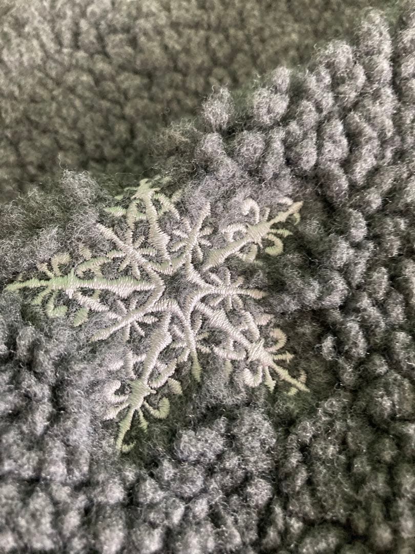 【B'z】新品 フレンズ ボア パーカー Sサイズ