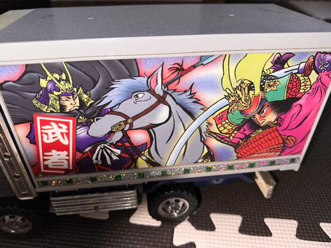 デコトラ　トラック