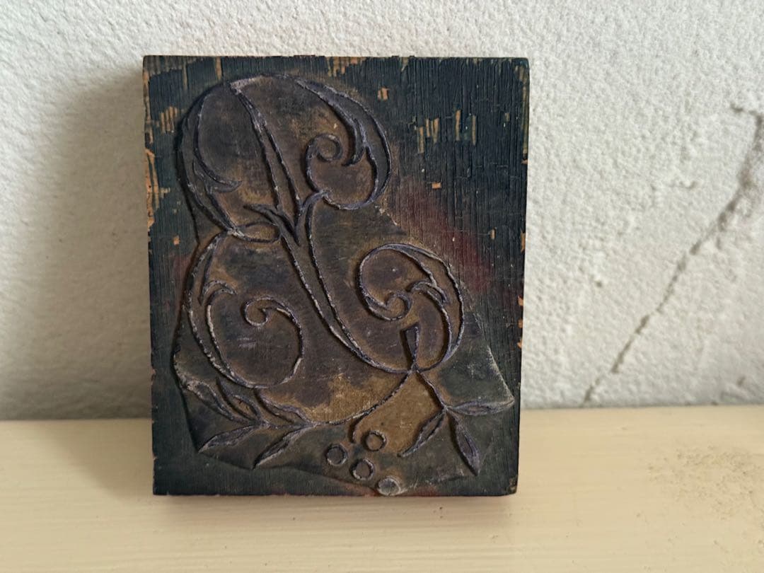 フランスアンティーク　モノグラム　刺繍　木製スタンプセット