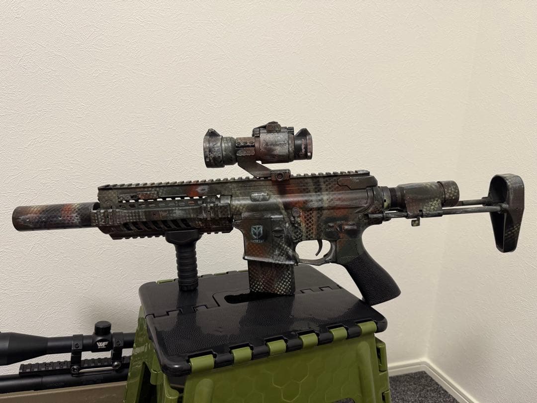 マルイ　M4パトリオットHC 迷彩電動ガン スコープ付き マガジン2本