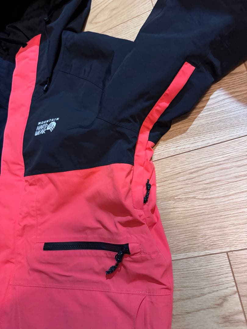 MHWスノーウェア　海外限定カラー　日本未展開