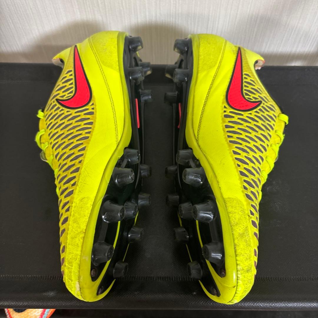 サッカースパイクナイキマジスタオーパス