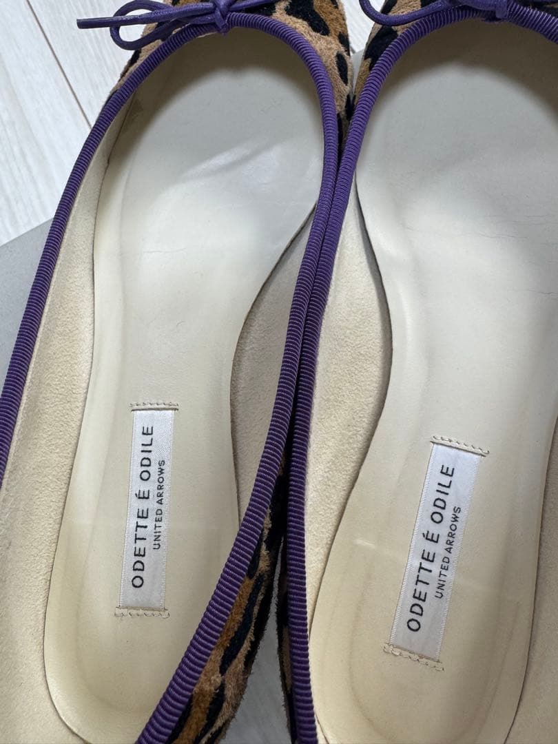 ODETTE E ODILE バレリーナ25F フラット10↓↑ 23.5cm