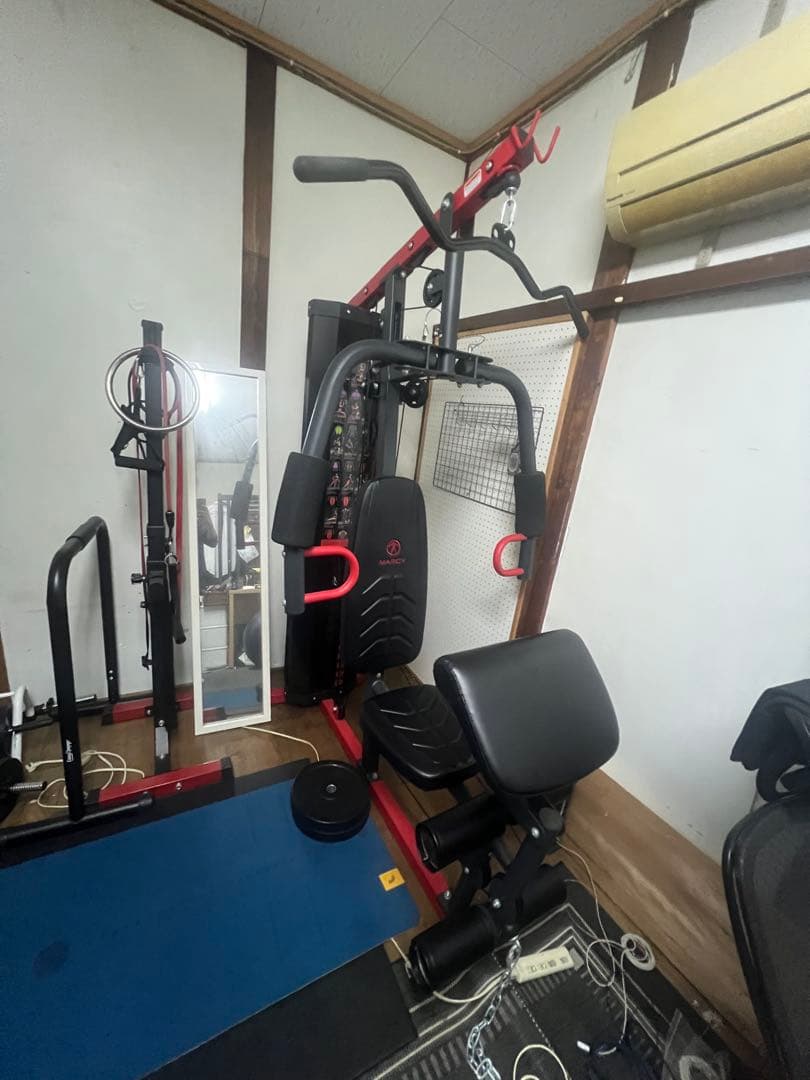 マルチジム 赤と黒