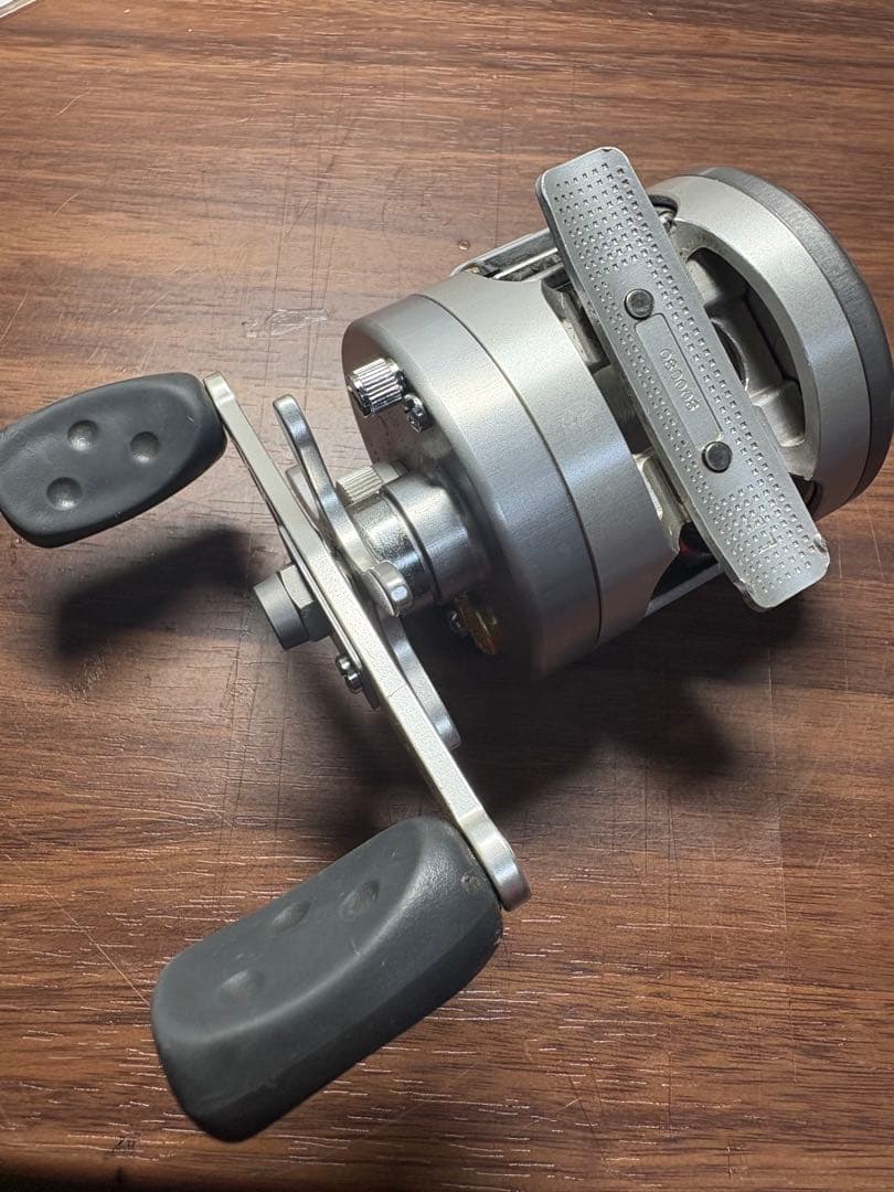 今日限大幅値引　Abu モラム SX1601C 内部写真追加しました。