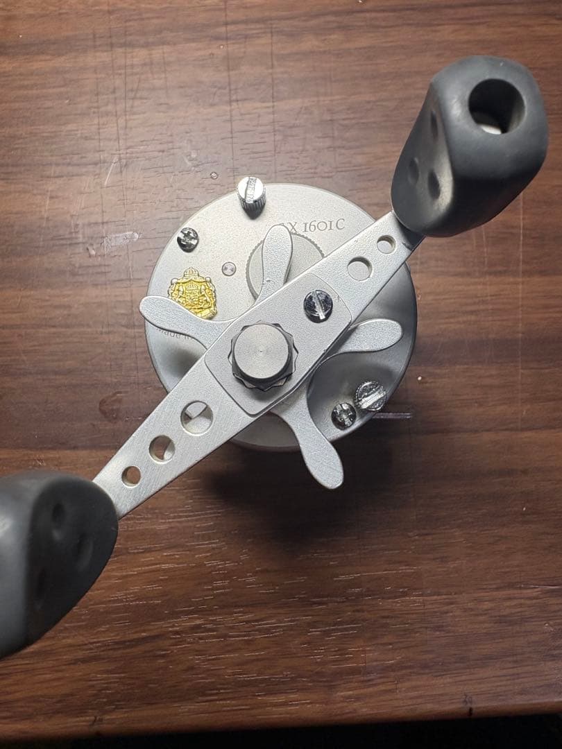 今日限大幅値引　Abu モラム SX1601C 内部写真追加しました。