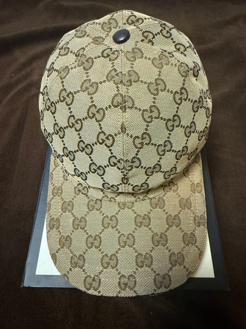 GUCCI GGキャンバス　ベースボールキャップ　ベージュ