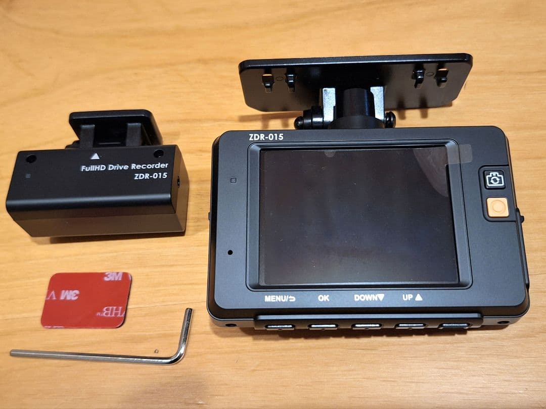♦即日発送♦コムテック ドライブレコーダー ZDR-015 Full HD