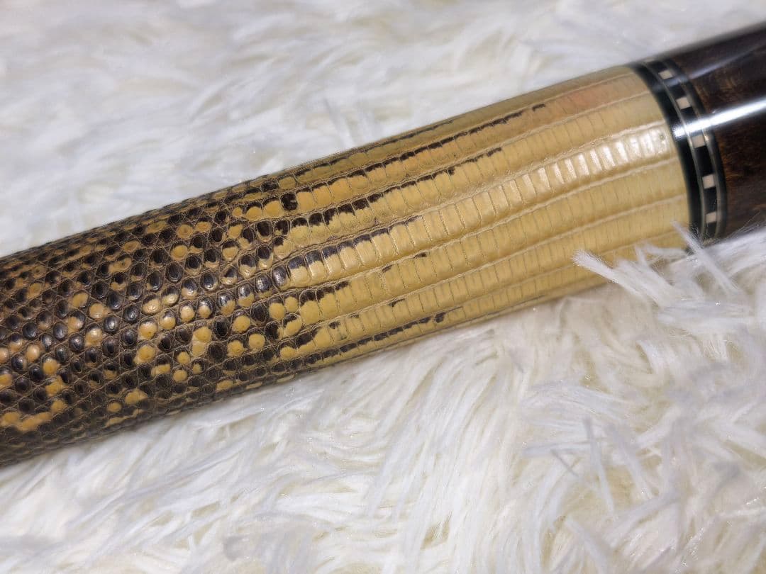 Mezz メッヅ キュー ケース付き パイソン ビリヤード