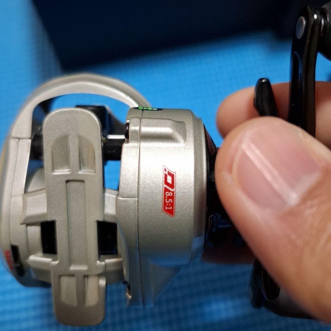 DCベイトリール シルバーフェザ　青霜　dmk CHEETAH 左巻き