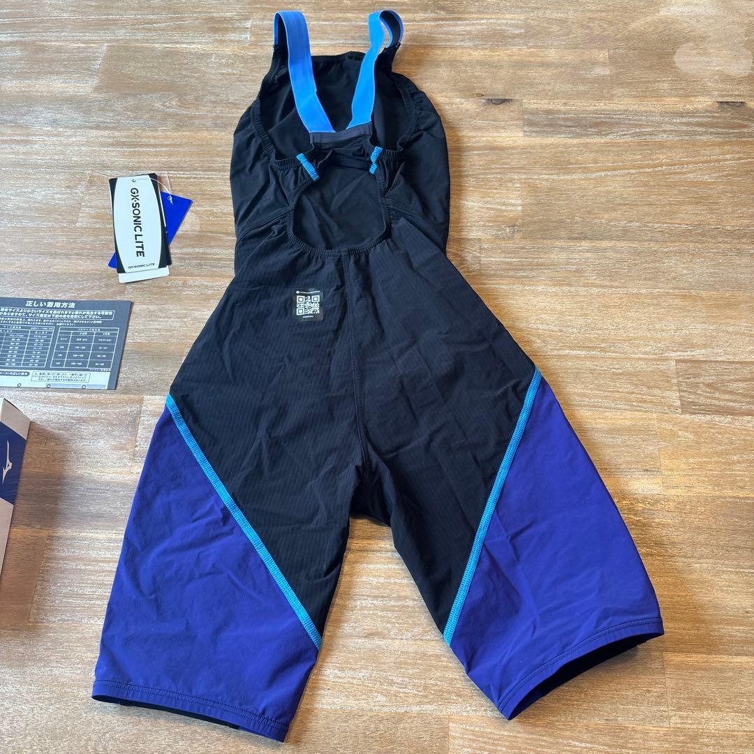 美品　ミズノ　高速水着　XS