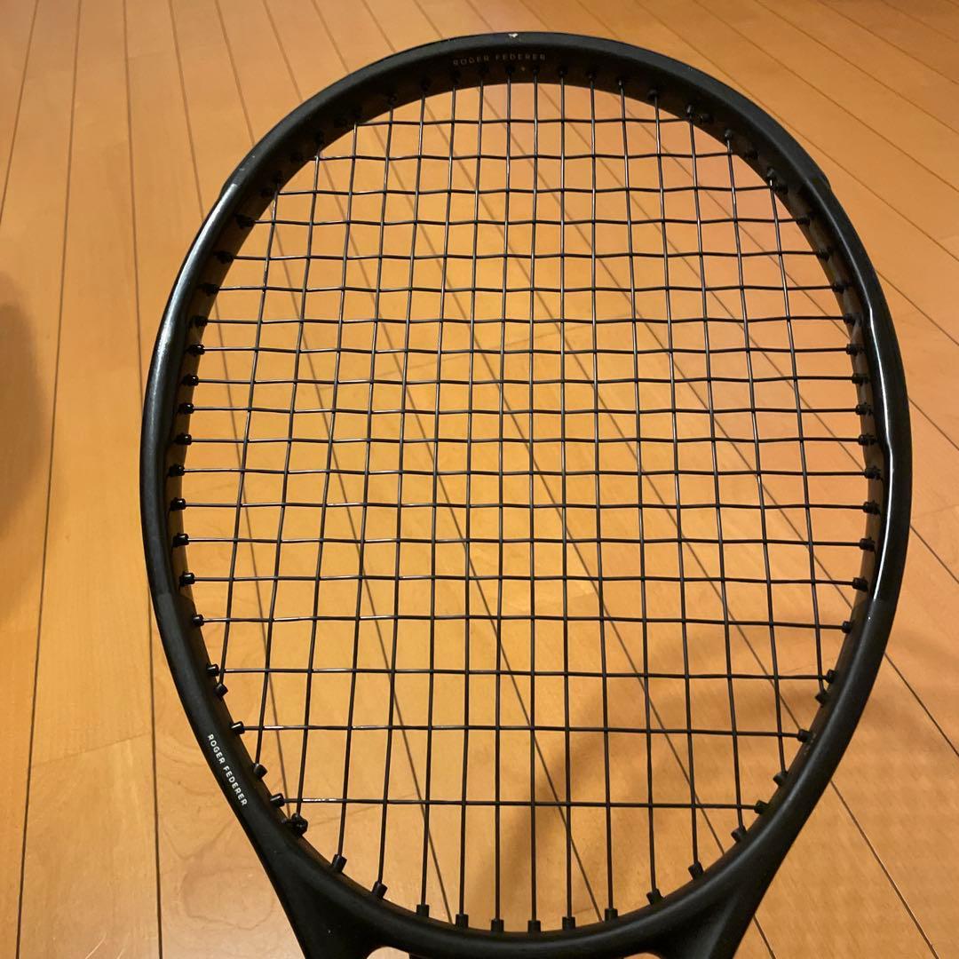 スイス国旗モデル プロスタッフRF97 グリップ3