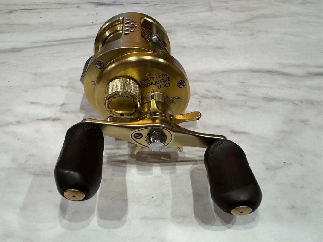 シマノ カルカッタConquest 100