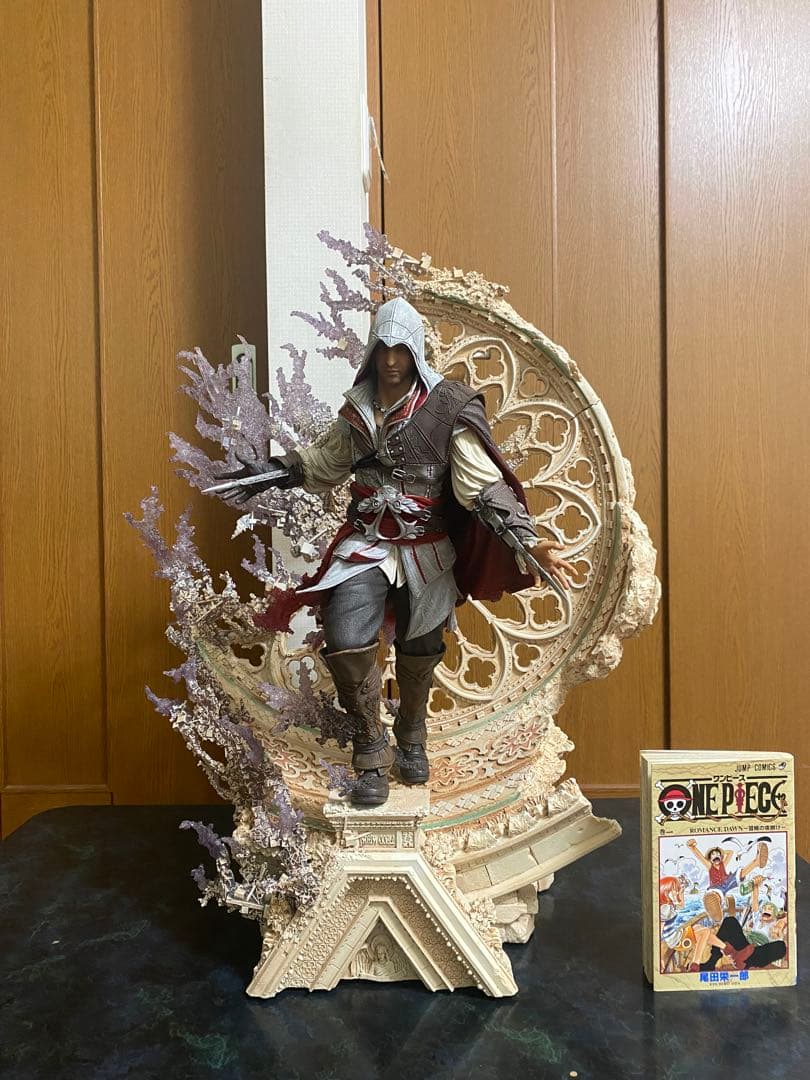 エツィオ アニムス　スタチュー ピュアアーツ　アサシンクリード フィギュア