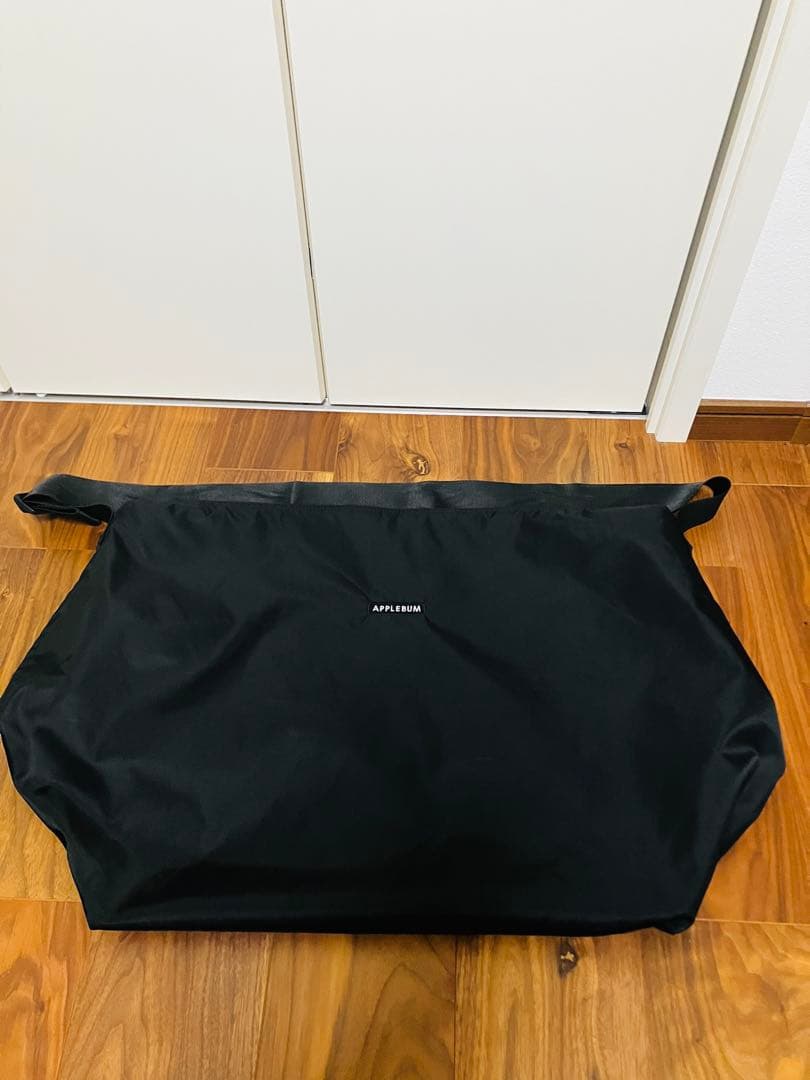 Applebum Big Square Shoulder Bag ブラック