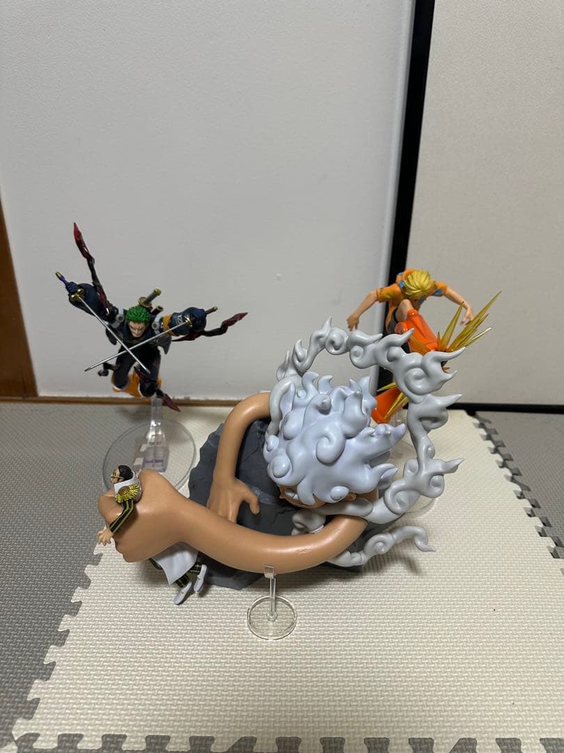 ワンピース一番くじ　未来島エッグヘッド　ルフィ（A賞）ゾロ（B賞）サンジ（C賞）