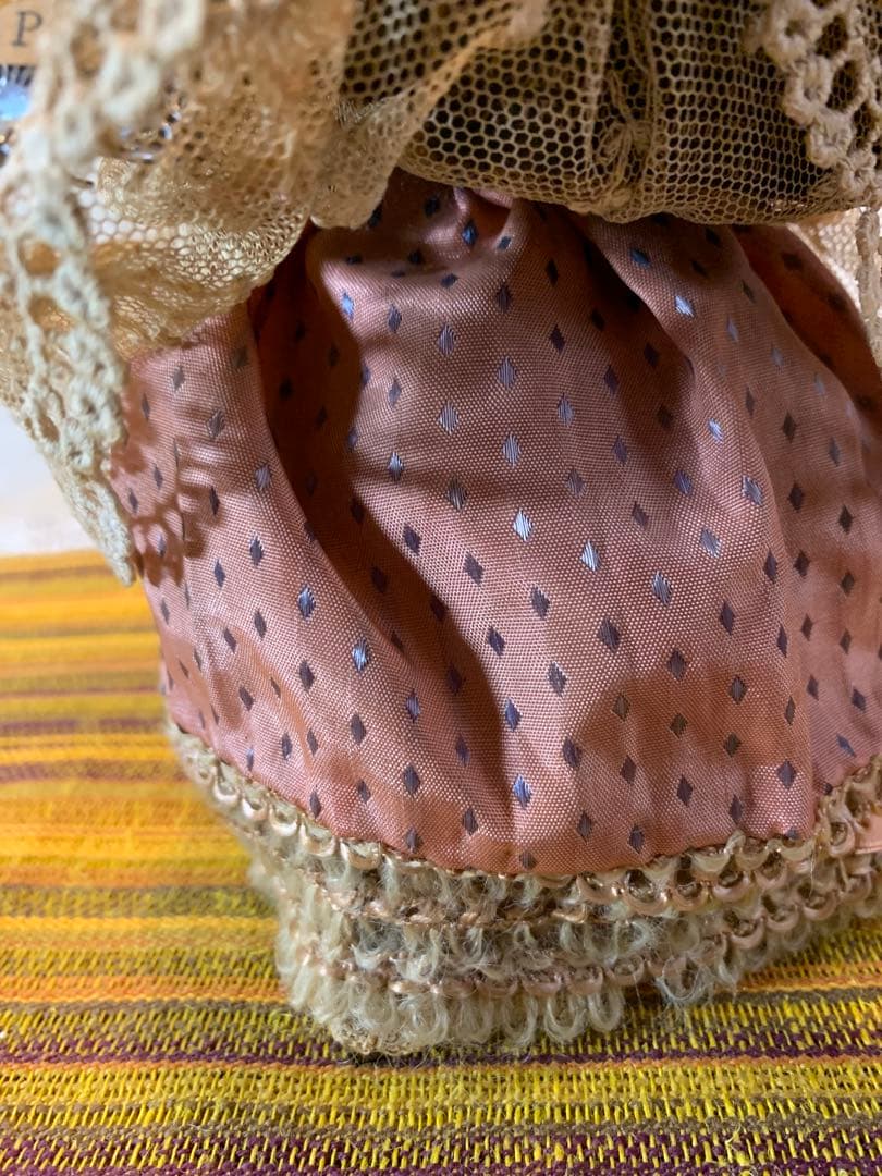 イギリス製　アンティーク　レアなロンドンアンティークショプの看板娘の人形！