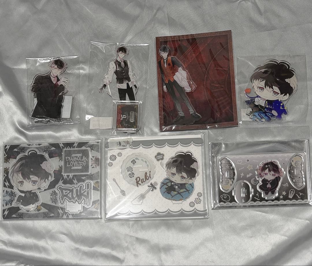 ①無神ルキ アクスタ