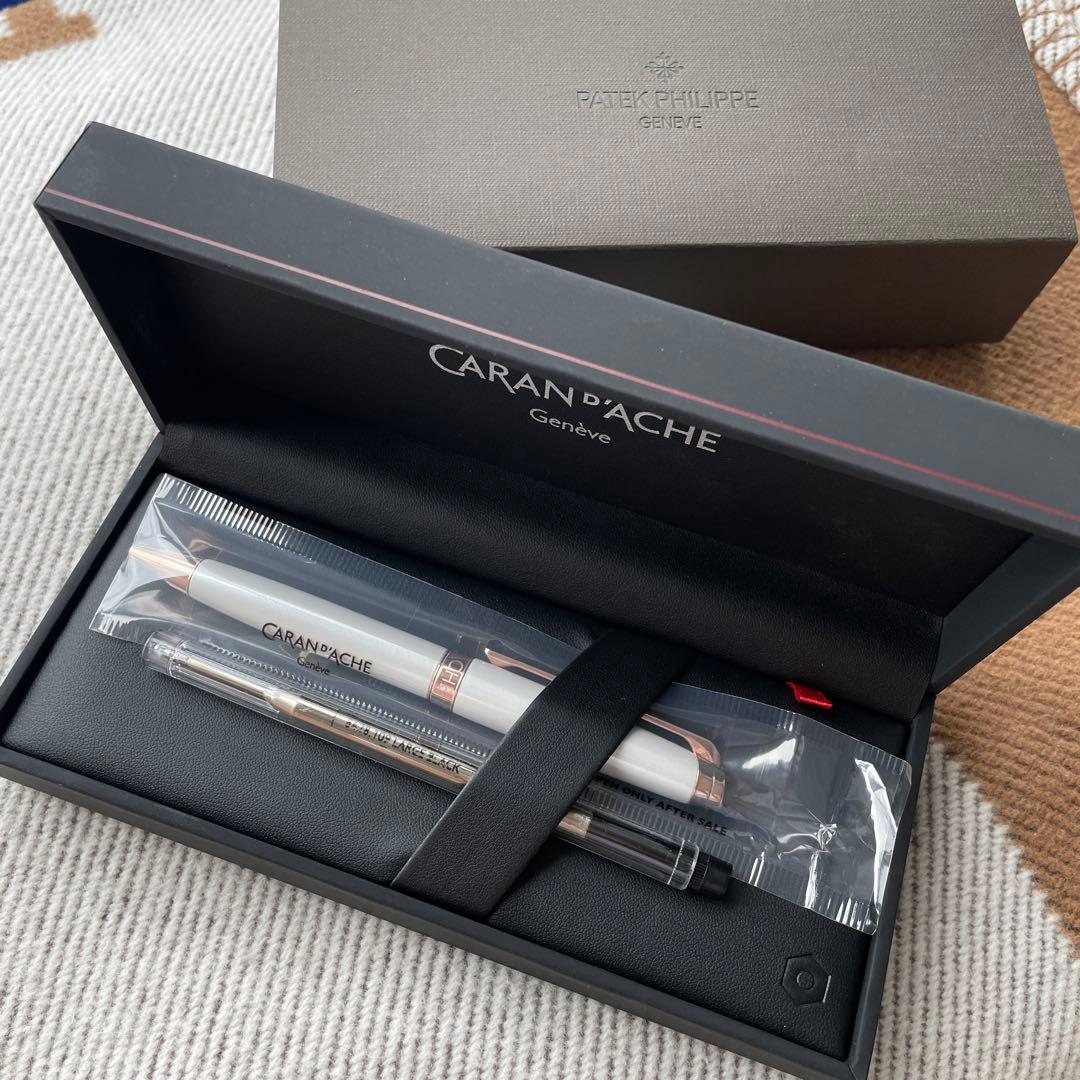 PATEK PHILIPPE x CARAN d'ACHE ペン